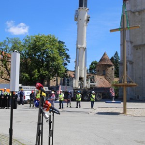 Kardinalova uvodna riječ prigodom blagoslova križeva koji će privremeno stajati na vrhovima zvonika Katedrale